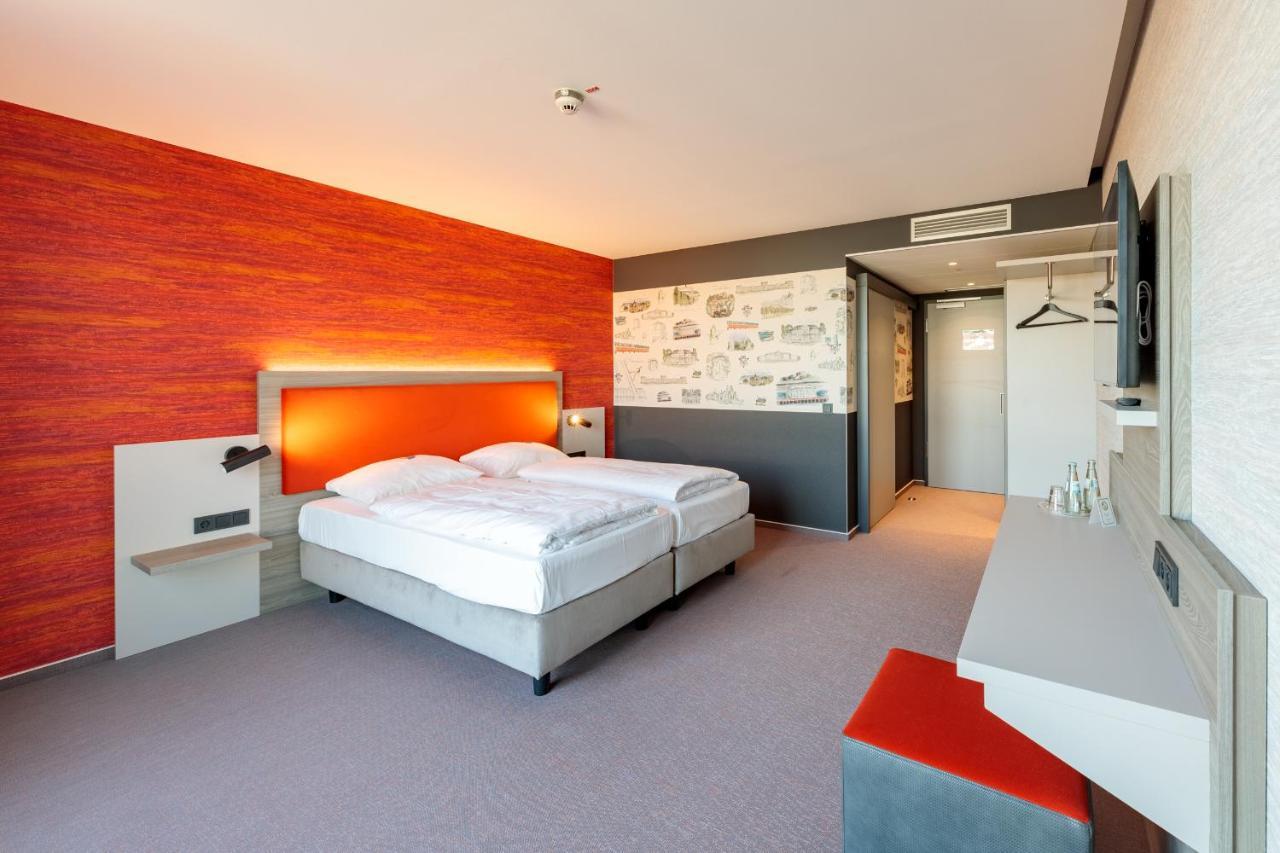 Hotel Am Ruessel Lohfelden Dış mekan fotoğraf